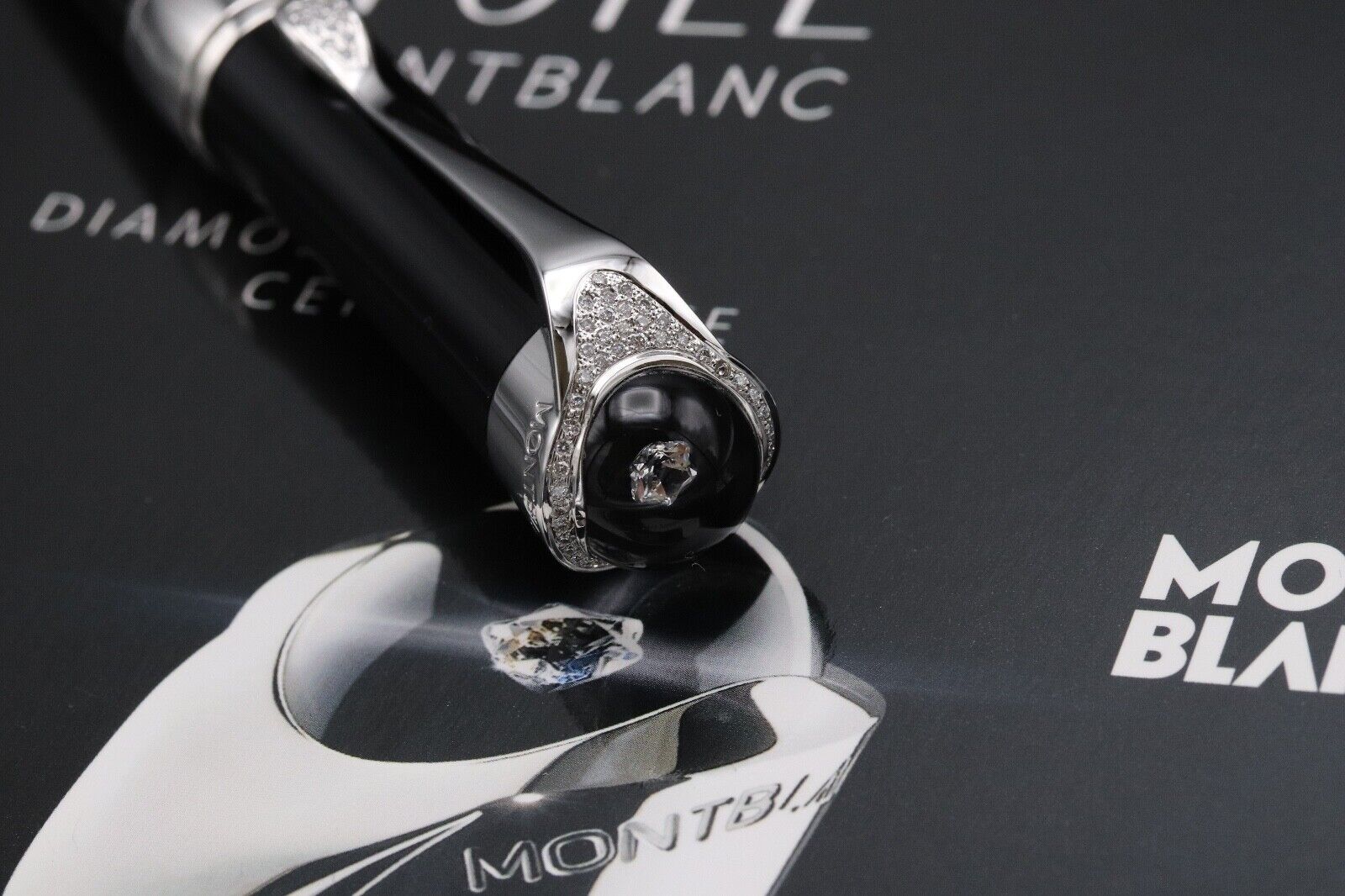 Montblanc Etoile De Precieuse Rollerball Pen - Diamond - Pen
